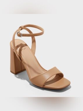 Women’s Haley Ankle Strap Flare Heel-8W